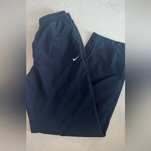 Nike Woven Lined | Size: Small